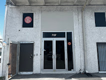 dealer logo